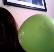 tammara28 - mit luftballons kann man nicht nur haare rubbeln