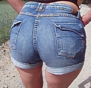 tittidd - KURZE JEANS