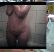 vickydream – beim duschen gefilmt