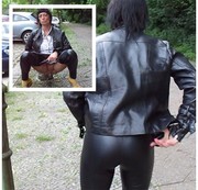 woman72 - Latexleggins +Lederjacken Piss