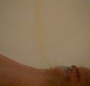 yourZoe - Gepinkelt in die Badewanne